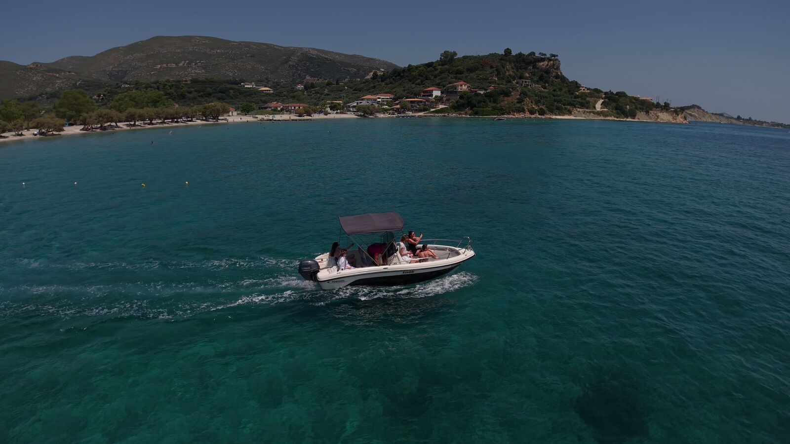 60HP Selva Self-Drive Boat