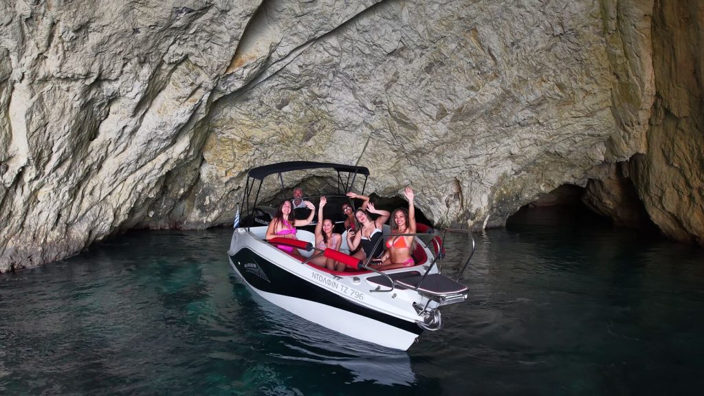South West: Eros Cave & Piscines (4 hours)