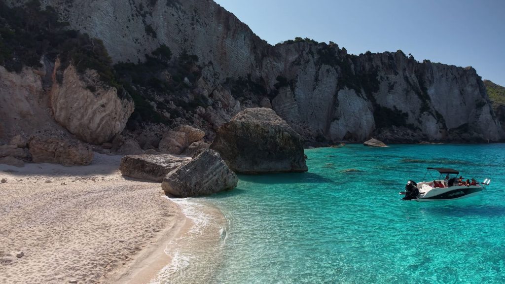 South West: Eros Cave & Piscines (4 hours)